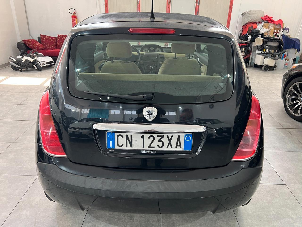 Lancia Ypsilon 1.2 80 CV - PLATINO - 2005