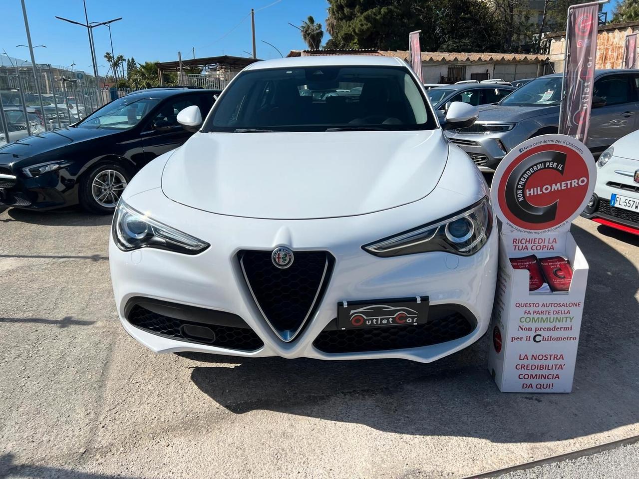 Alfa Romeo Stelvio 2.2 Turbodiesel 160 CV AT8 RWD Business