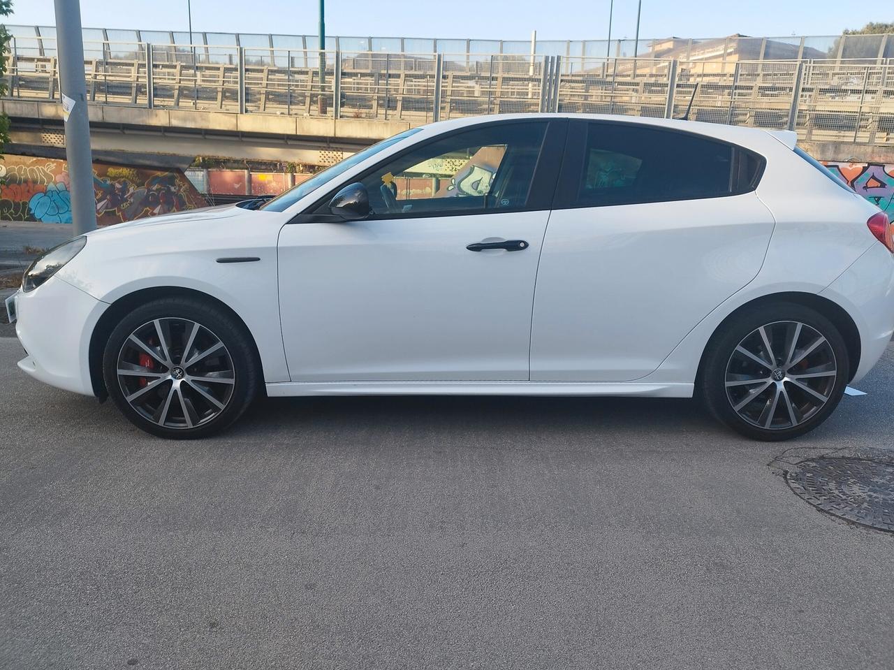Alfa Romeo Giulietta 1.6 JTD TCT 120 CV Sportiva