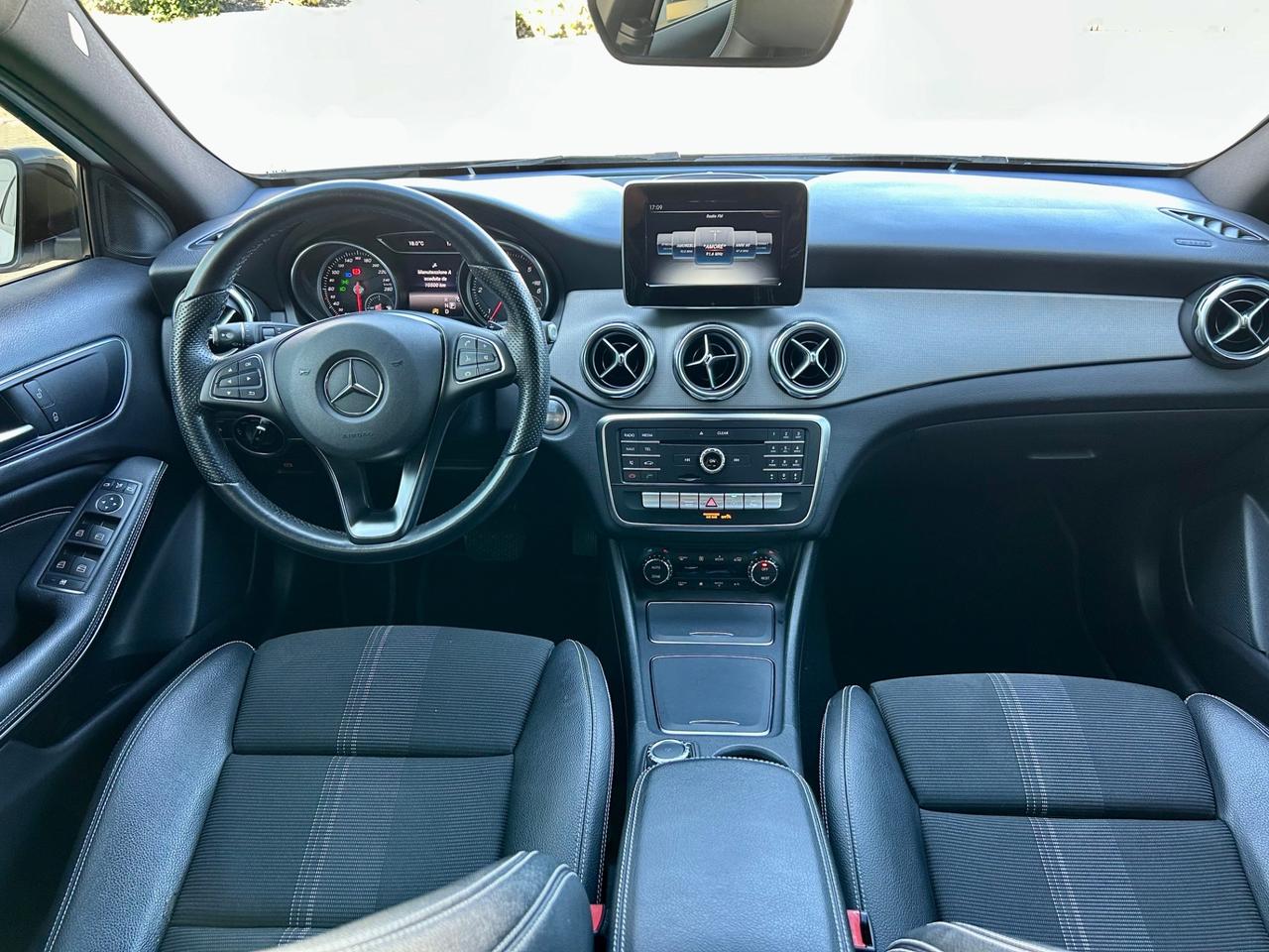 Mercedes-benz GLA 200 GLA 200 d Automatic Premium