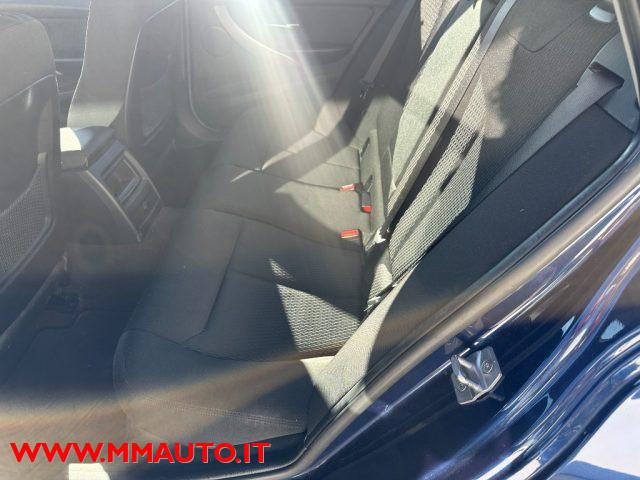 BMW 318 d Touring Business Advantage NAVIG!!!!!