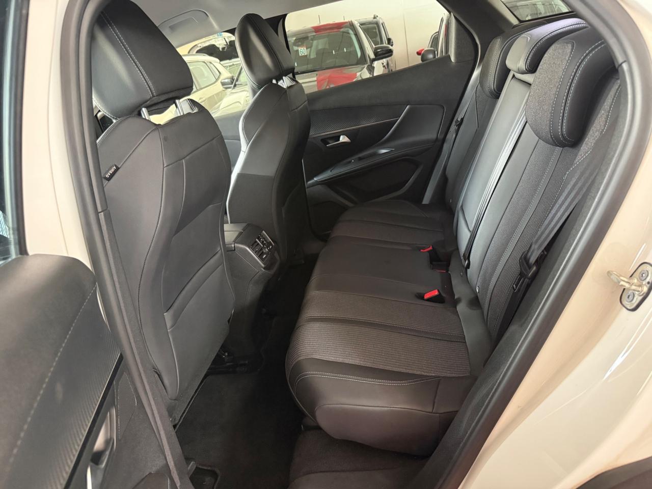 Peugeot 3008 BlueHDi 130 S&S Allure Pack PREZZO SENZA VINCOLI