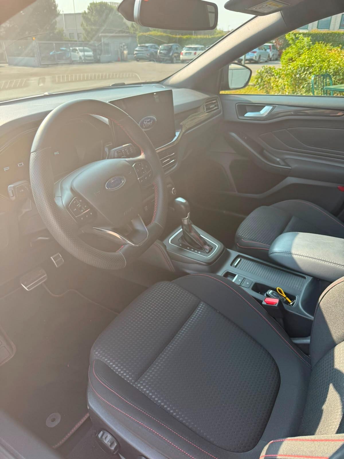 Ford Focus 1.0 EcoBoost Hybrid 155 CV Powershift 5p. ST-Line X MY23