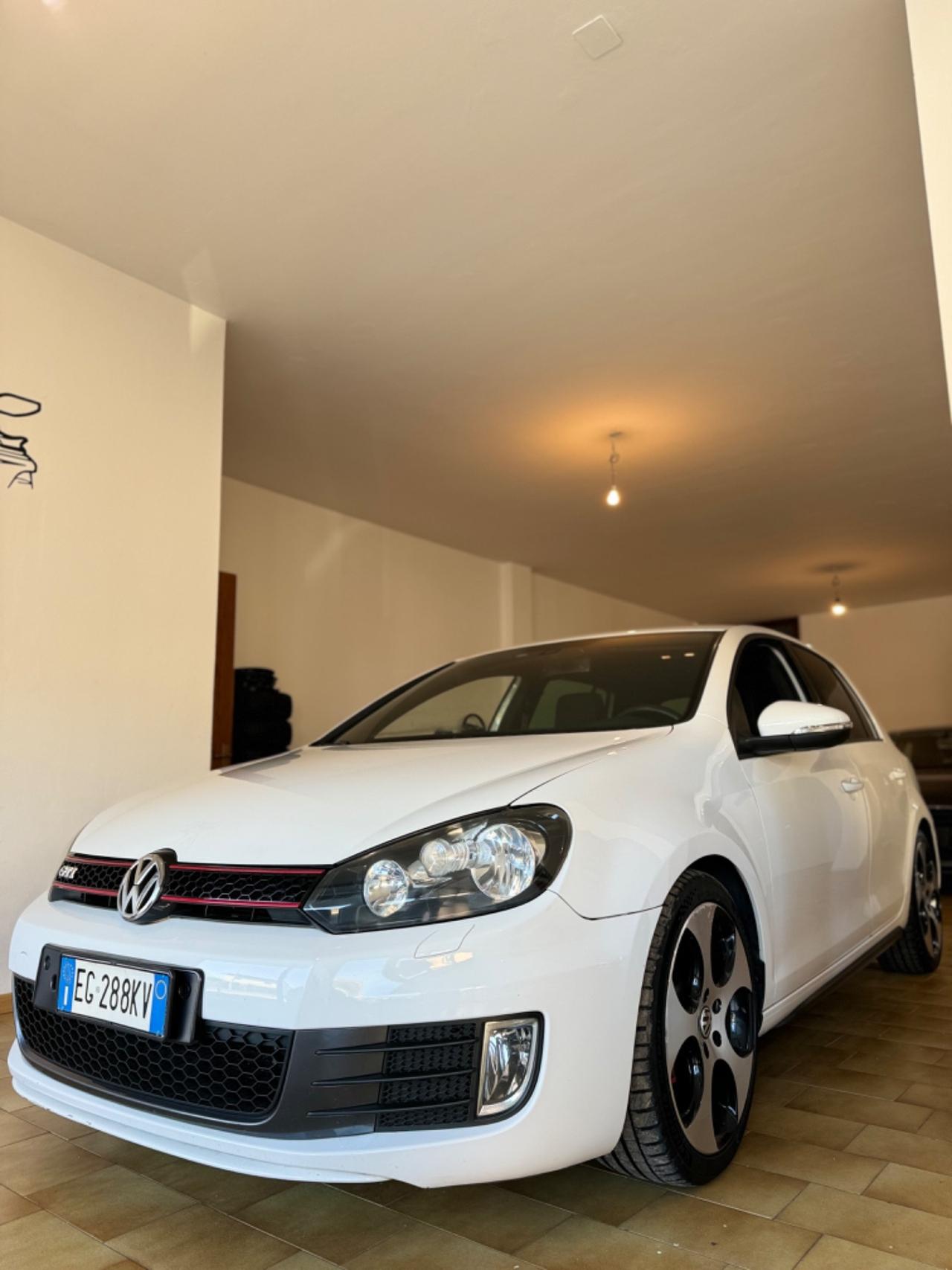 Volkswagen Golf GTI Golf 2.0 TSI DSG 5p. GTI