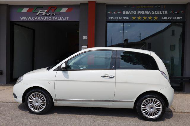 LANCIA Ypsilon 1.2i 69CV 5Porte UniProprietario per NEOPATENTATI