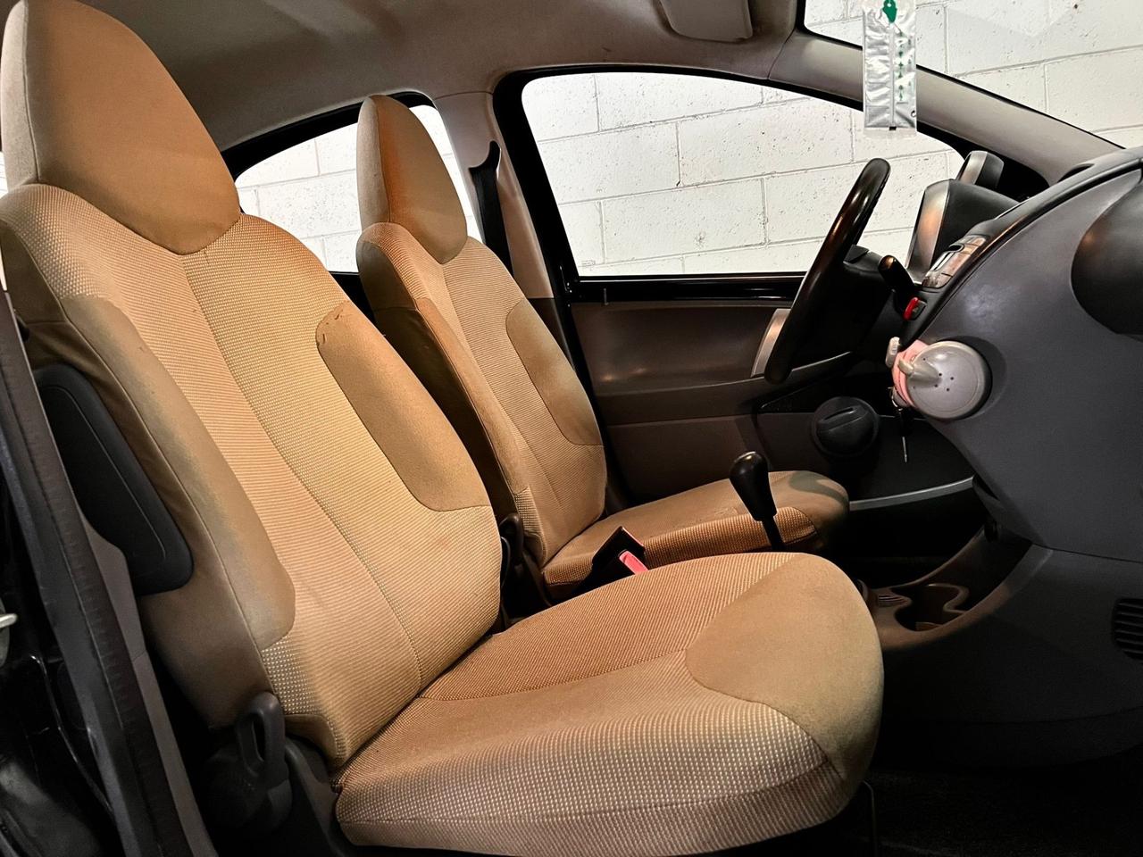 Peugeot 107 1.0 68CV 5p. Sweet Years