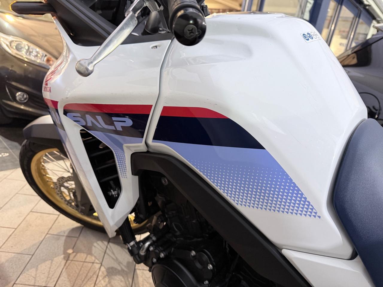 Honda Transalp XL 700 V Sport
