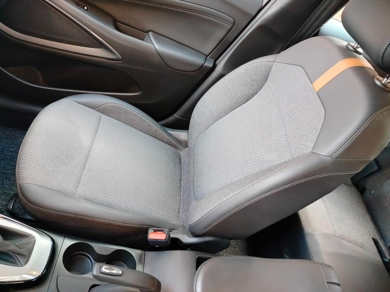 Opel Crossland Crossland X 1.5 ECOTEC D 120 CV Start&Stop aut. Advance