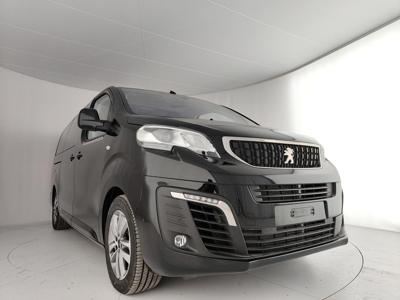 Peugeot Traveller e-Traveller motore elettrico 136 CV 75kWh Std Business Vip