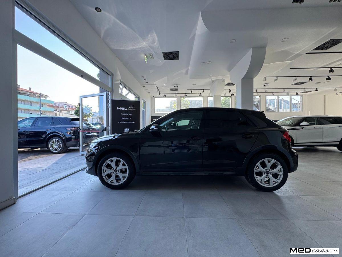 AUDI - A1 Sportback - A1 allstreet 30 TFSI S tronic Admired
