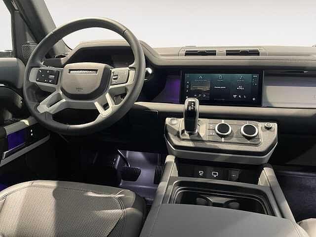 Land Rover Defender SE - IVA ESPOSTA