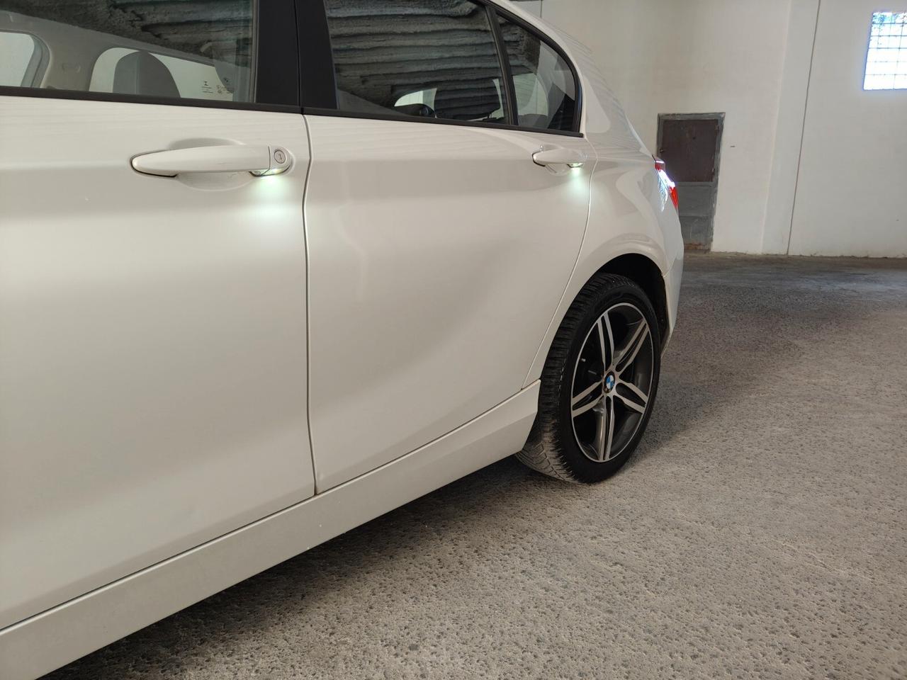 Bmw 118 118d 5p. Sport