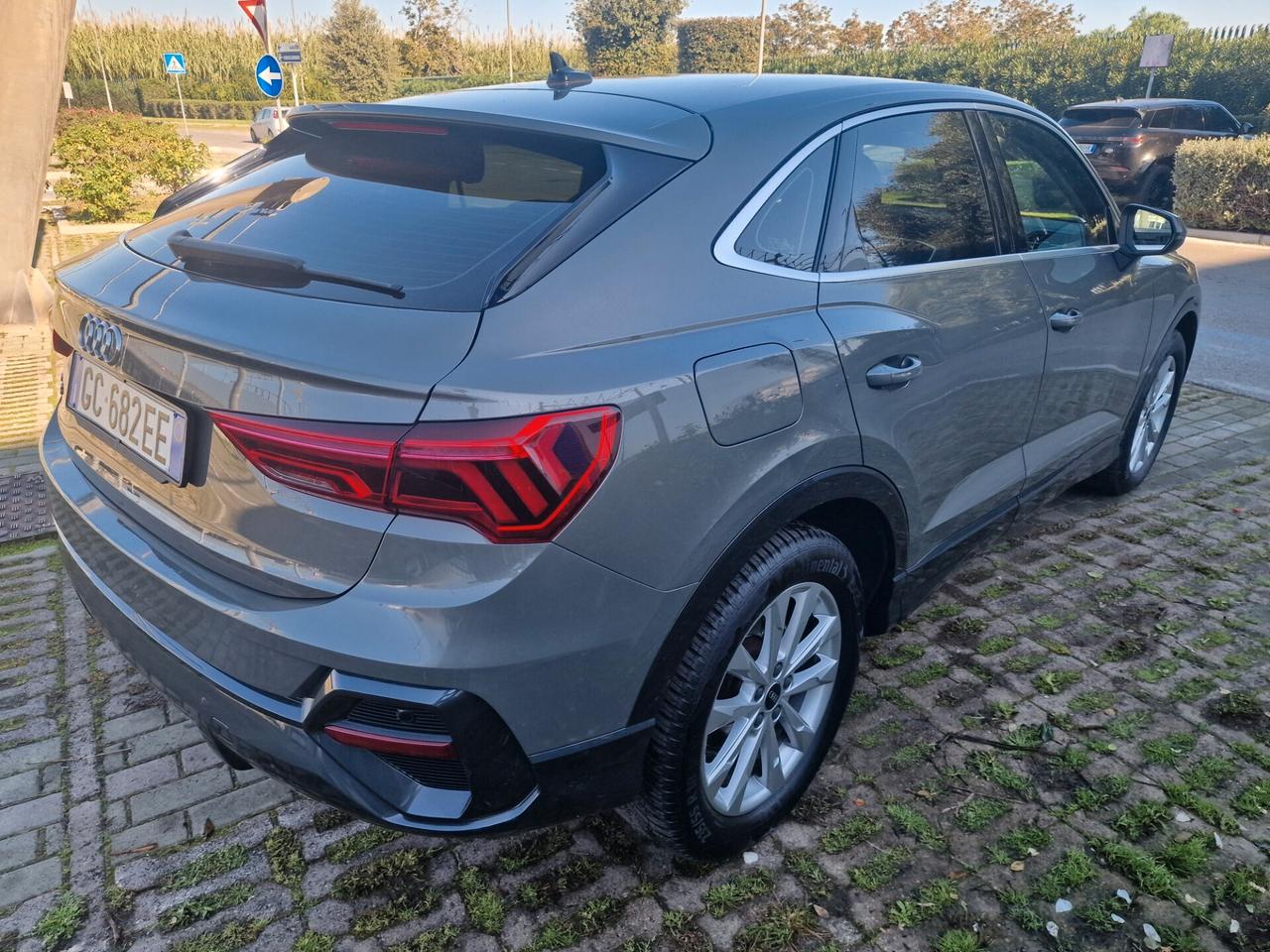 Audi Q3 SPB 35 TDI S tronic line edition