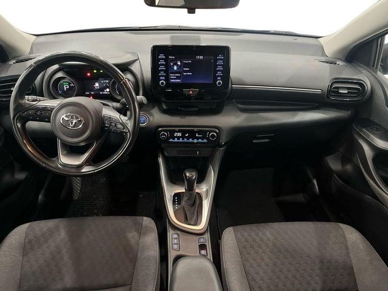 Toyota Yaris Yaris 1.5h Trend IVA ESPOSTA