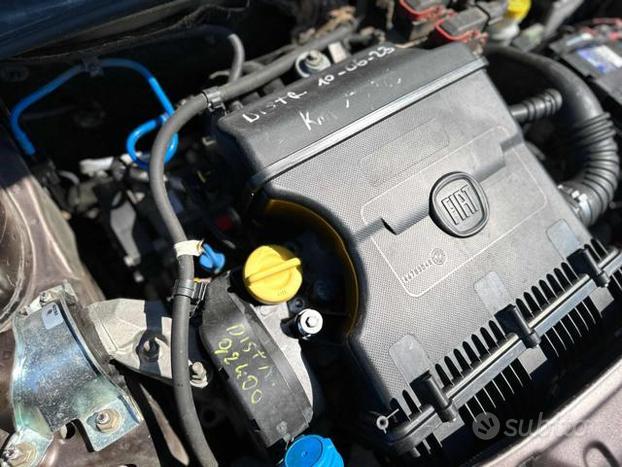 LANCIA Ypsilon VERSIONE VERSUS-CAMBIO-AUTOMATICO