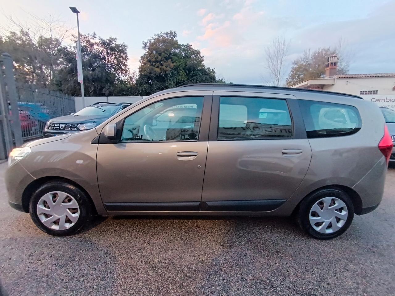 Dacia Lodgy 1.6 8V 85CV 5 posti Lauréate