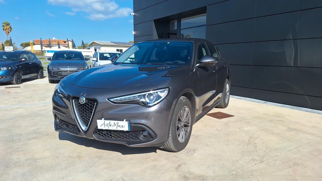 Alfa Romeo Stelvio 2.2 Turbodiesel 190 CV AT8 RWD Business