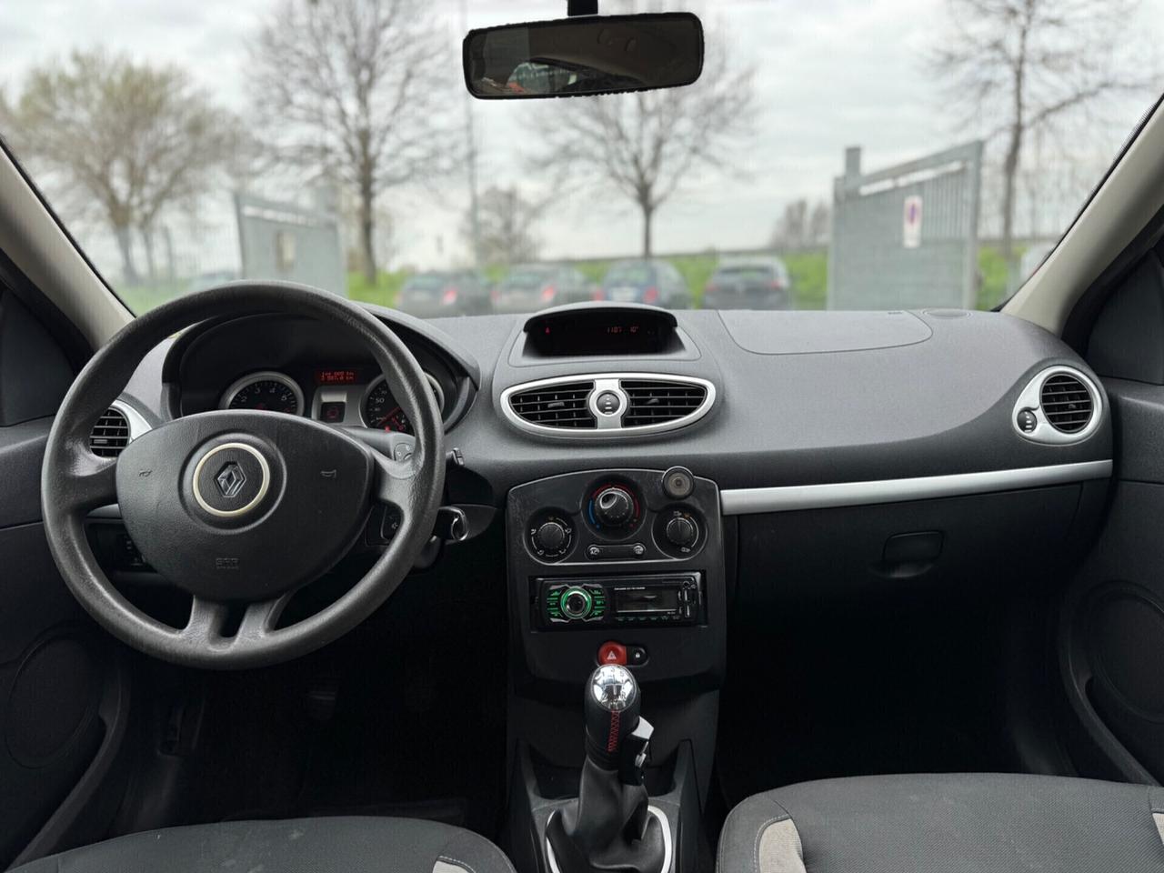 Renault Clio 1.2 16V 5 porte Luxe