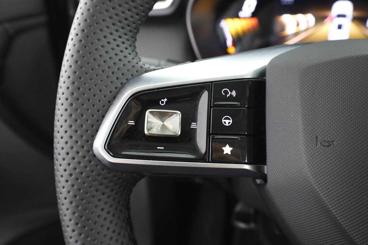 MG ZS (2024-->) ZS Hybrid+ Luxury