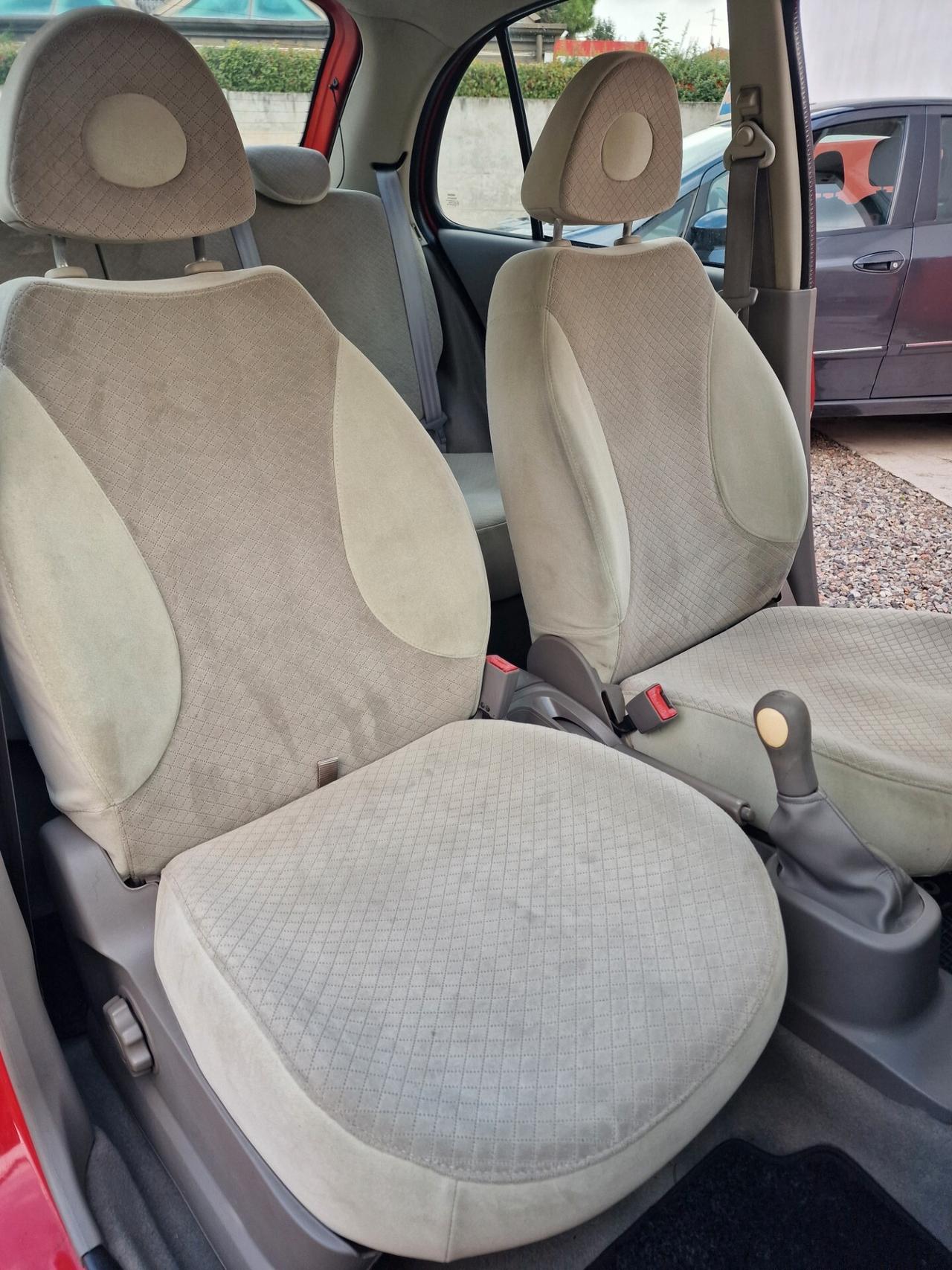 Nissan Micra 1.2 16V 5 porte, unicpr , neopat.