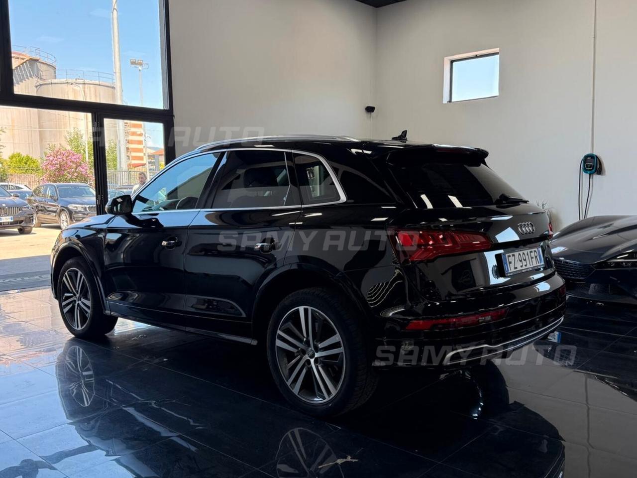 Audi Q5 2.0 TDI quattro S tronic s-line