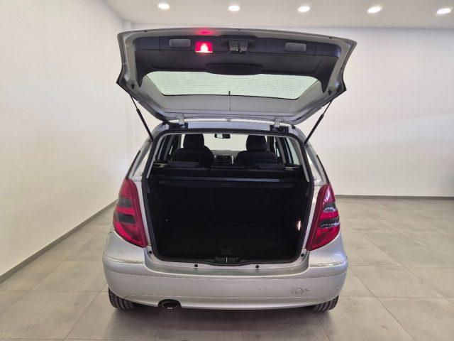 MERCEDES-BENZ A 150 Avantgarde - NEOPAT. - Bluetooth - Clima