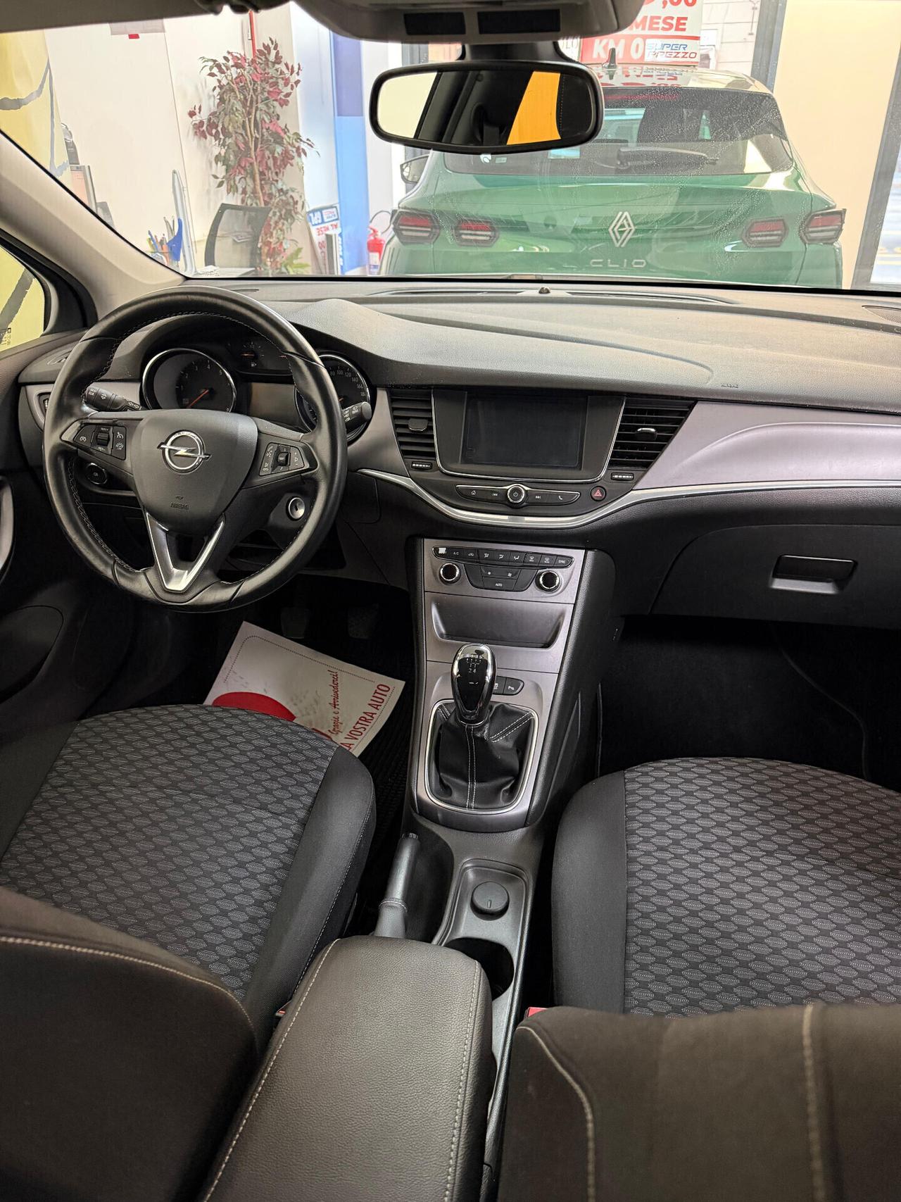 Opel Astra Sports - APERTI AD AGOSTO