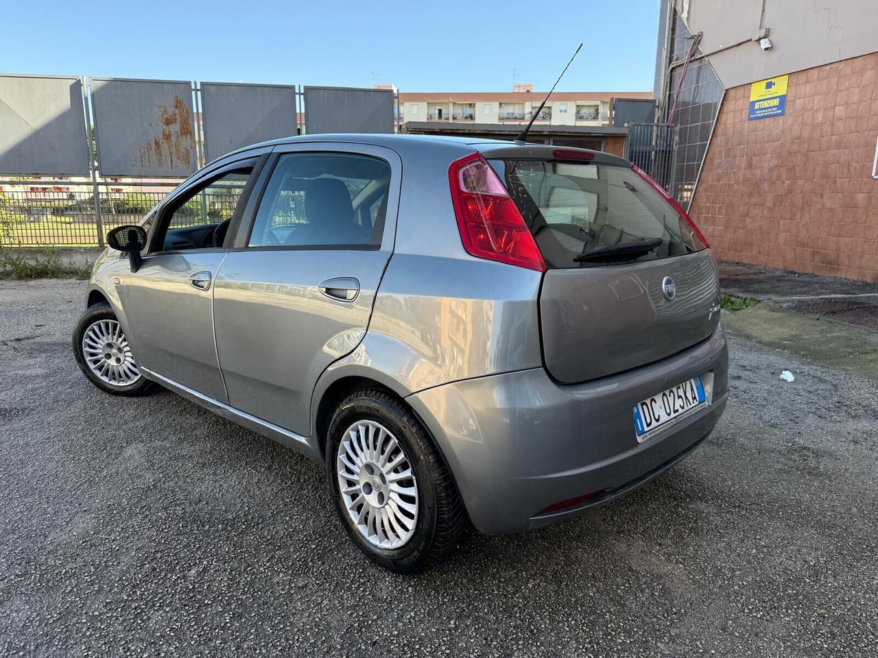 Fiat Grande Punto 1.3 MJT 90 CV 5 porte Dynamic IN OTTIME CONDIZIONI