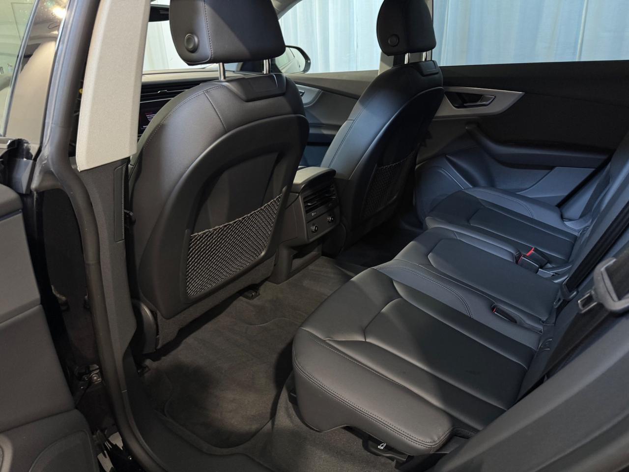 Audi Q8 45 TDI quattro tiptronic Sport