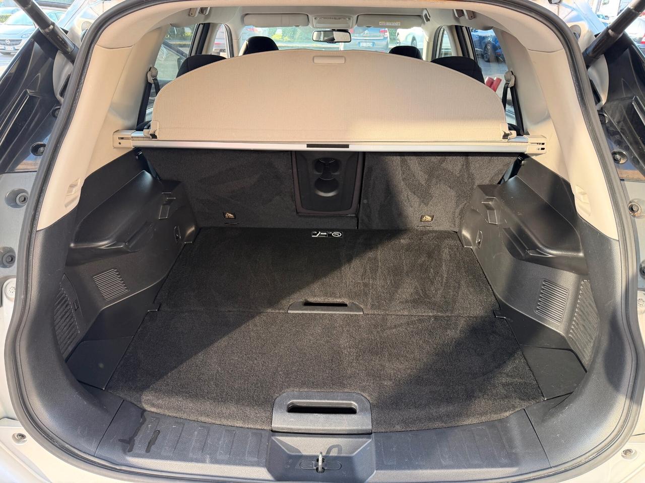 Nissan X-Trail 1.6 dCi 4WD Acenta Premium