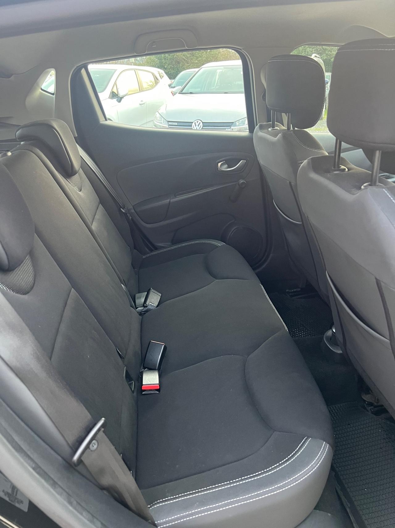 Renault Clio 1.2 75CV 5 porte Life PERMUTE RATE GARANZIA