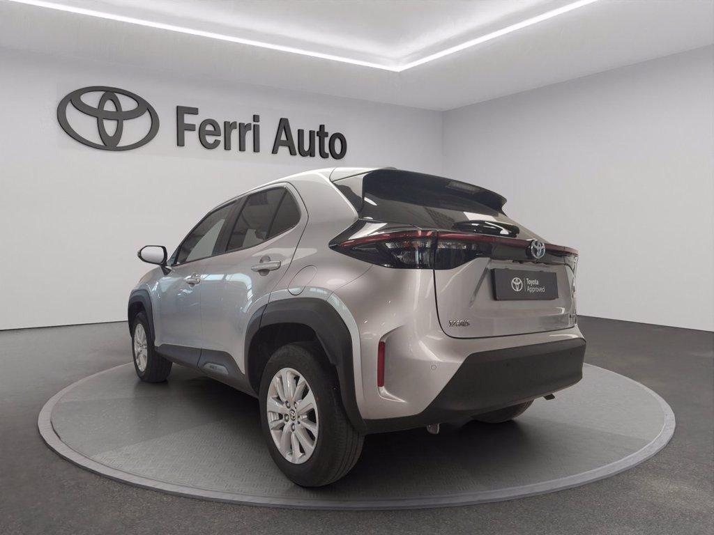 TOYOTA Yaris cross 1.5h business fwd 116cv e-cvt del 2024