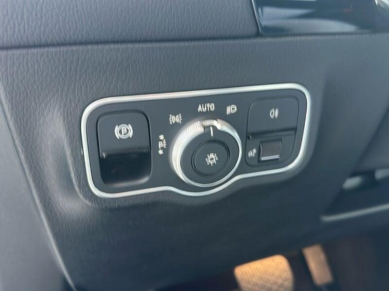 Mercedes-Benz GLA GLA 180 d Automatic Sport