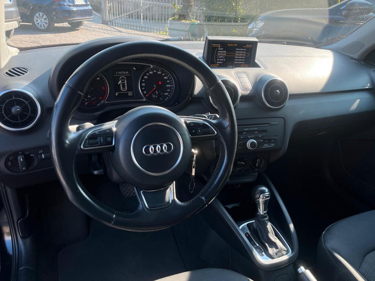 Audi A1 SPB 1.6 TDI S tronic Attraction
