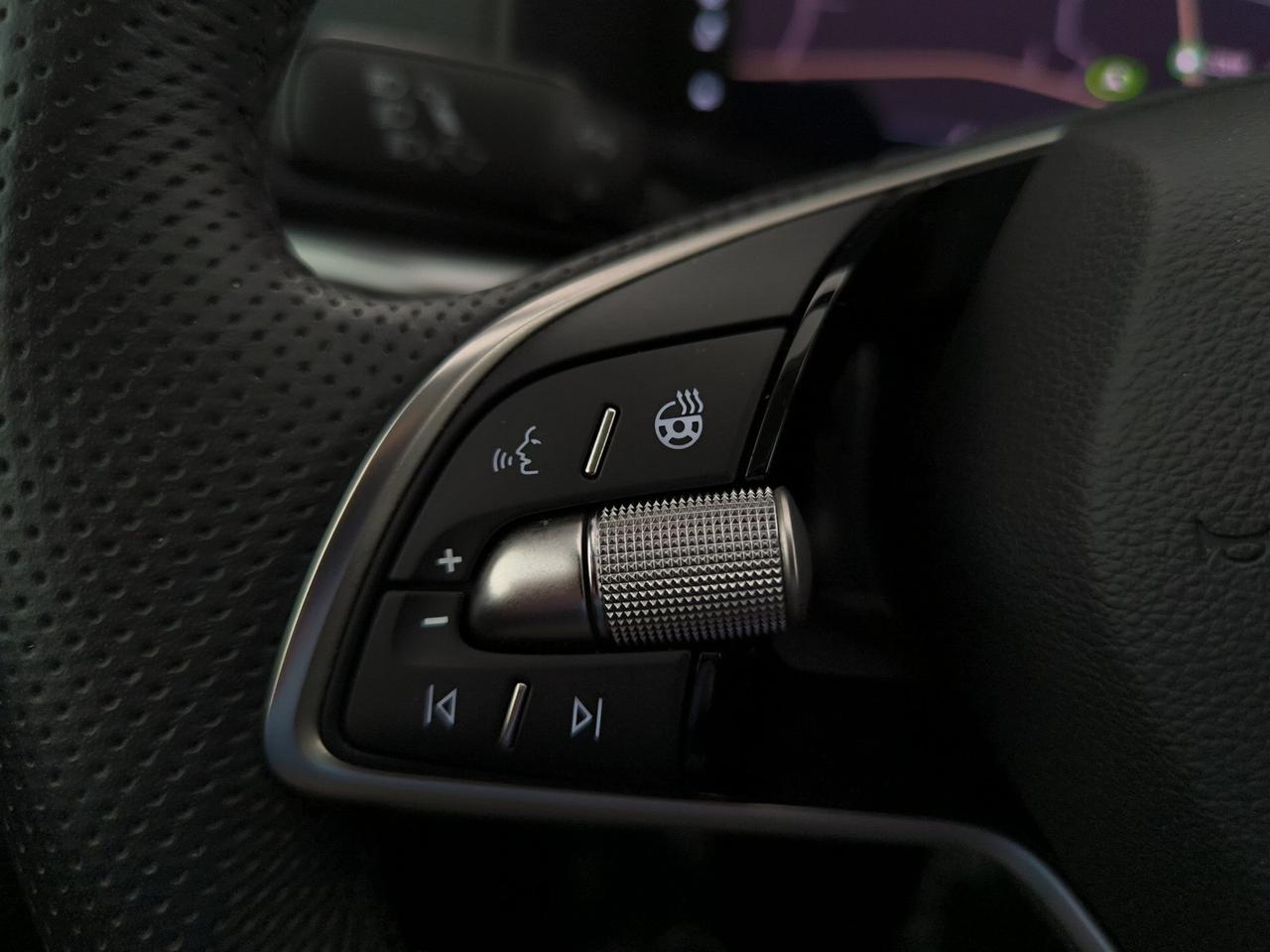 Skoda Karoq 1.0 tsi executive 115cv