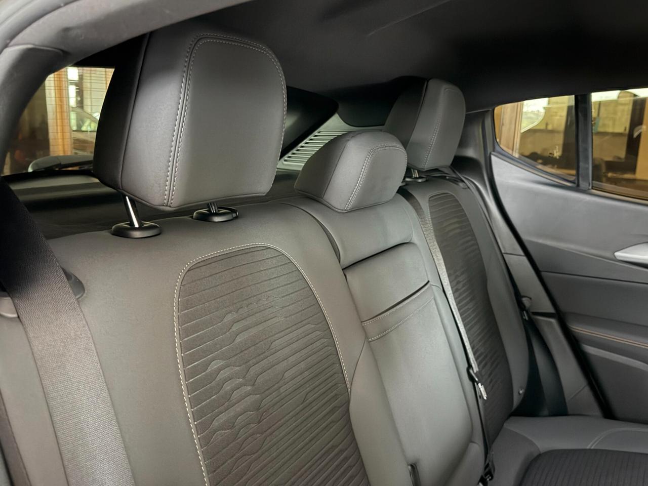 Alfa Romeo Tonale 1.6 DIESEL 130 cv. TCT6 SPRINT