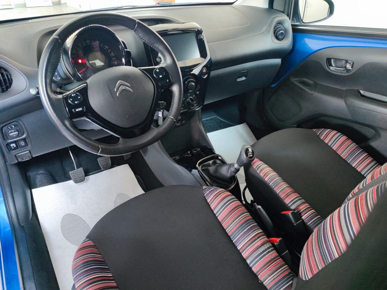 Citroen C1 VTi 72 S&S 5 porte Shine