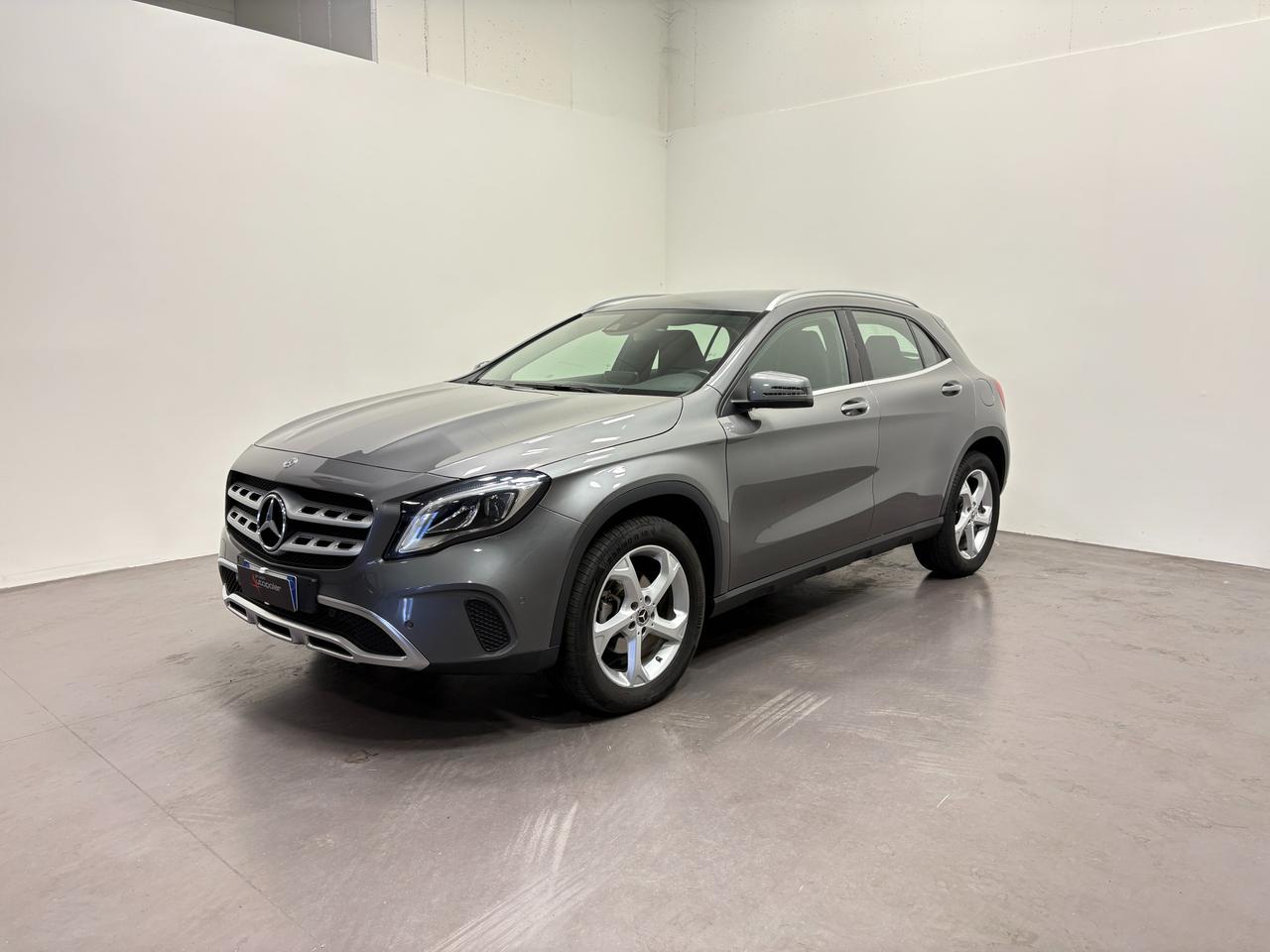 Mercedes-Benz GLA 200 D 4MATIC AUTO SPORT