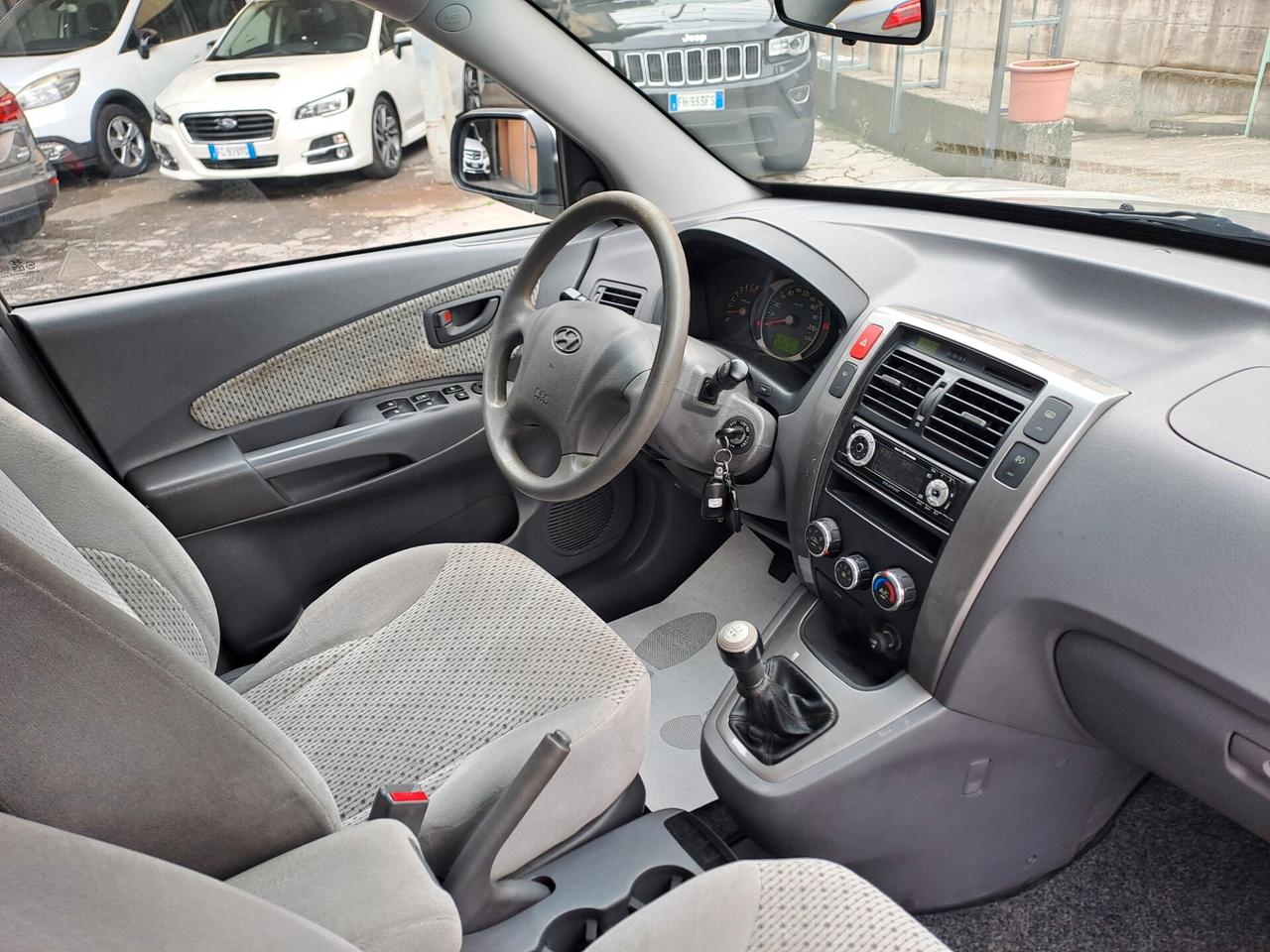 HYUNDAI TUCSON 2.0 BENZINA 4X4 ** DA VETRINA **
