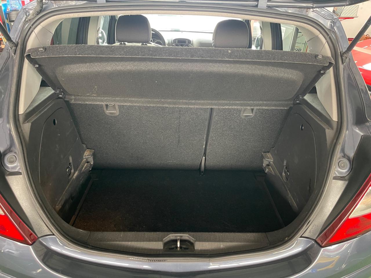 Opel Corsa 1.2 GPL Neopatentati PERMUTE RATE