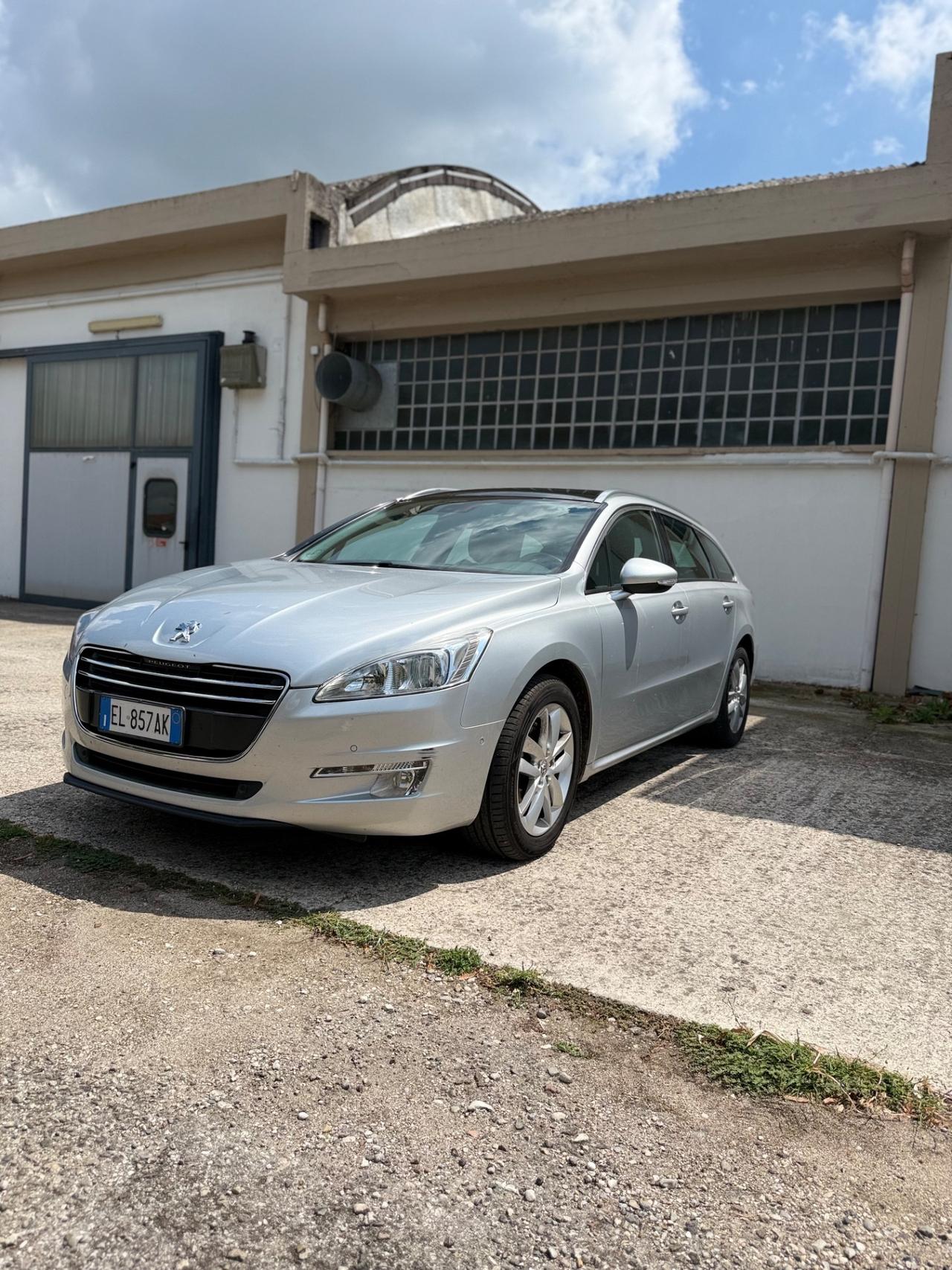 Peugeot 508 2.0 HDi 140CV SW Ciel Allure