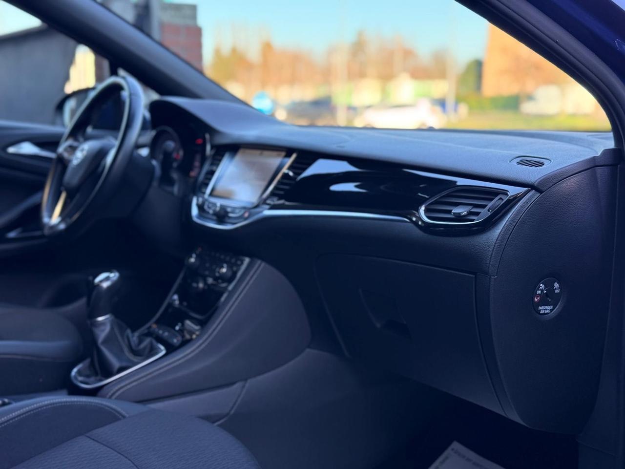 Opel Astra 1.6 CDTi 136CV . Sports Tourer Innovation