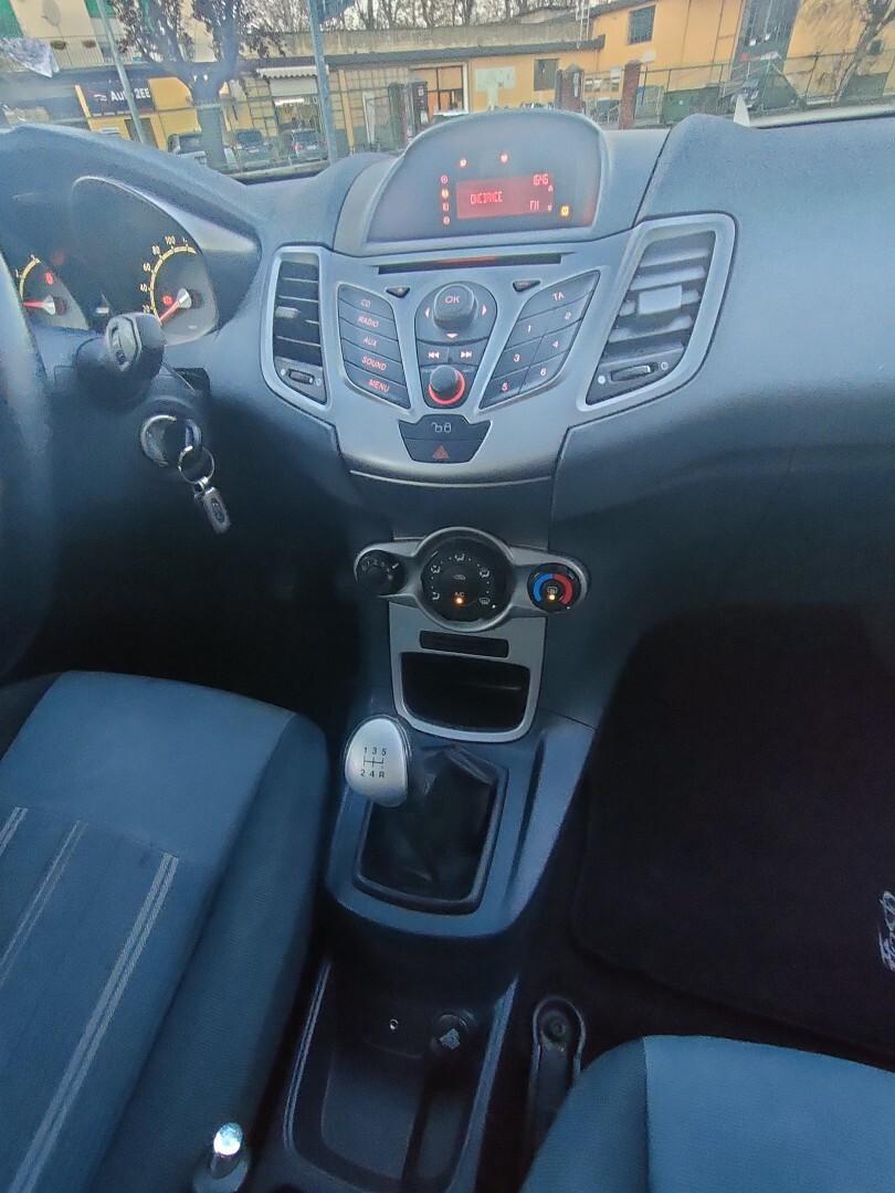 FORD Fiesta 3p 1.2 16v Titanium 82cv