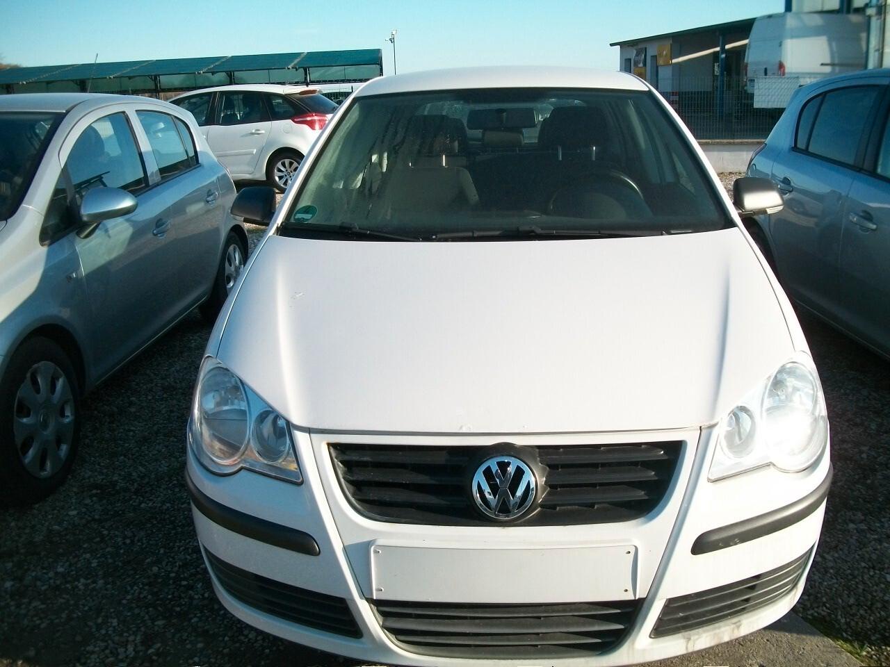 Volkswagen Polo 1.2/60CV 5p. United CC 1200 EURO 04 BENZINA KM 199500 SI NUOVI PATENTATI GARANZIA UN ANNO