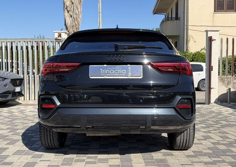 Audi Q3 SPB Business 2.0 TDI 150CV S-Tronic 35