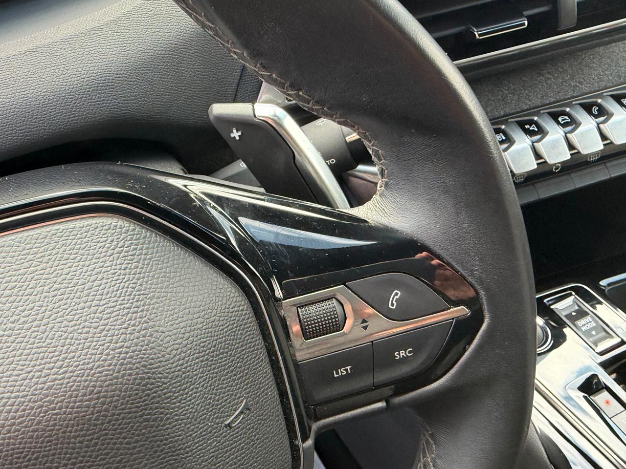 Peugeot 3008 1.5 BLUEHDI 130 cv. AT8 ALLURE (Nav)