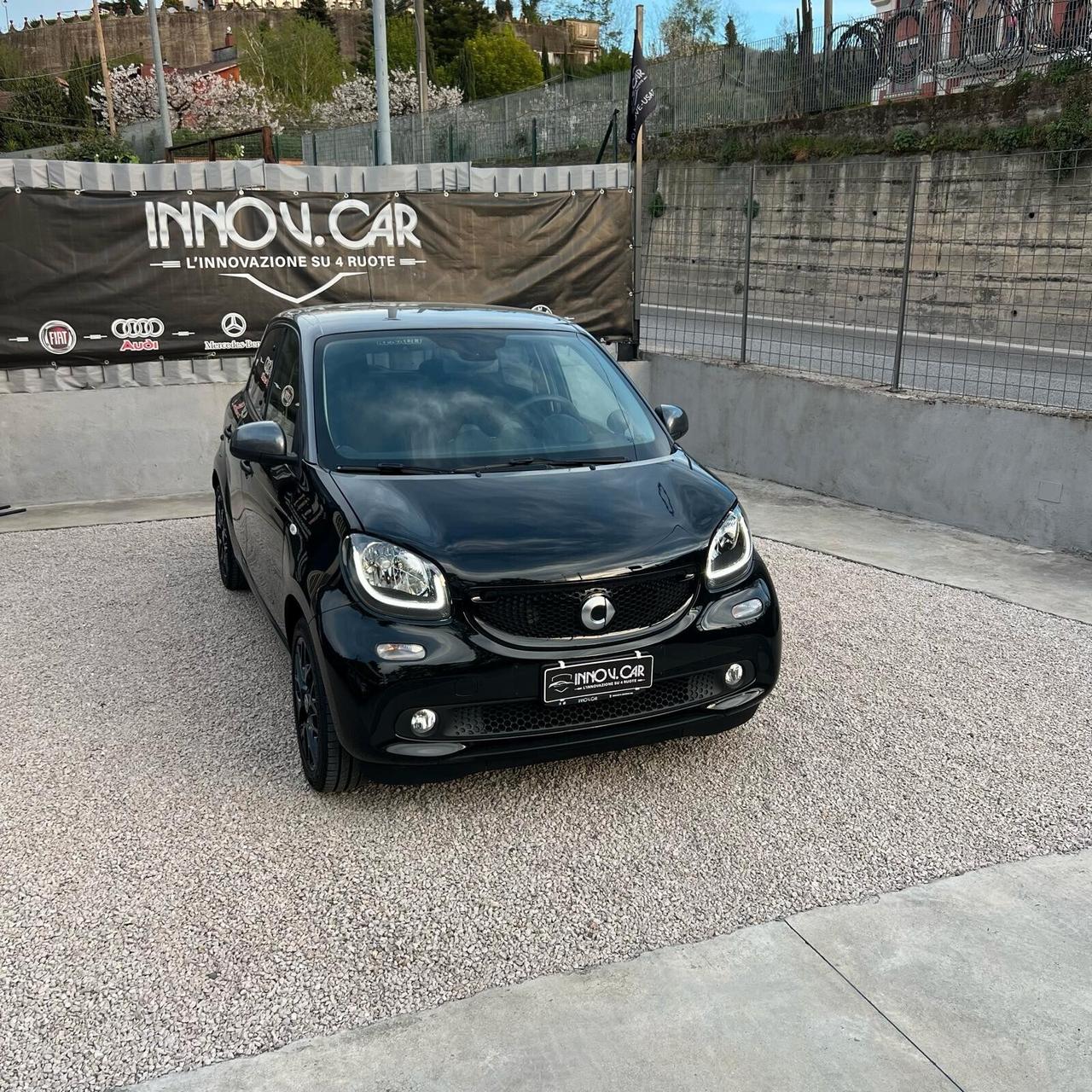 Smart ForFour 0.9 90CV PASSION TWINAMIC F1 NAVI LED UFF MERCEDES