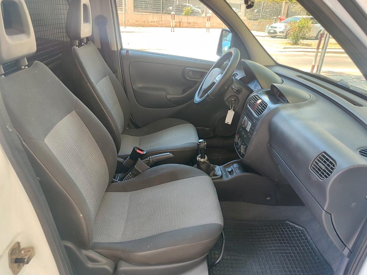 Opel Combo Fiorino 1.3 CDTI 75CV!!