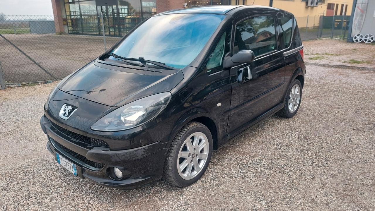 Peugeot 1007 1.6 Sporty 2Tronic