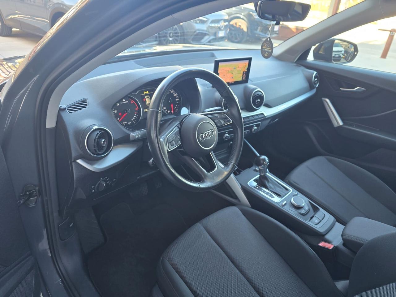 Audi Q2 30 TDI S tronic Business